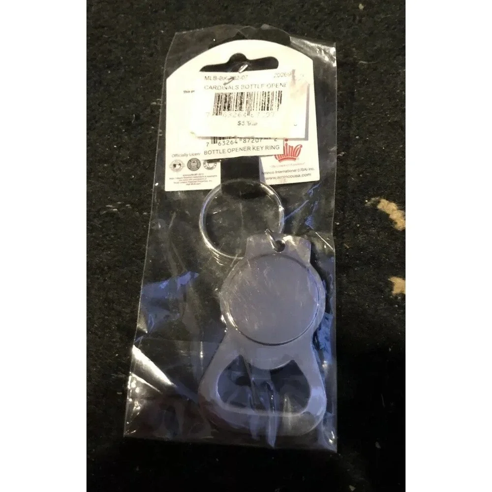 New Bottle Opener Key Ring Saint Louis‎ Cardinals MLB